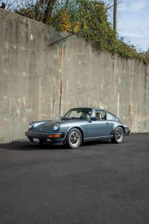 1987 Porsche 911 Carrera 3.2 - Image 11 of 31
