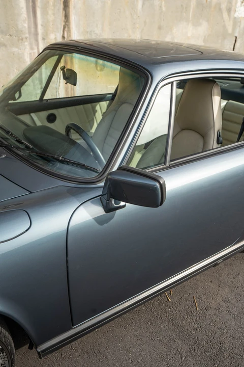1987 Porsche 911 Carrera 3.2 - Image 25 of 31