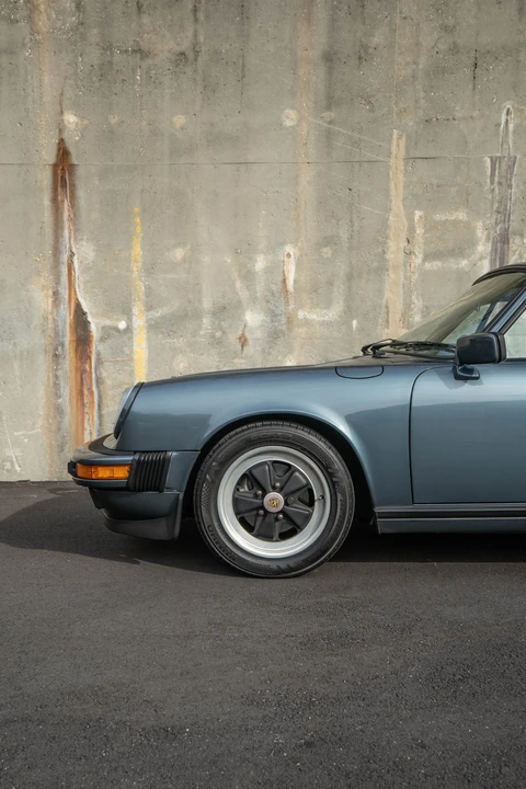 1987 Porsche 911 Carrera 3.2 - Image 24 of 31