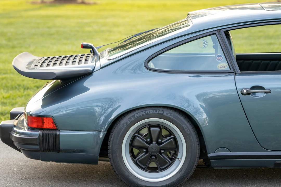 1987 Porsche 911 Carrera 3.2 - Image 29 of 31
