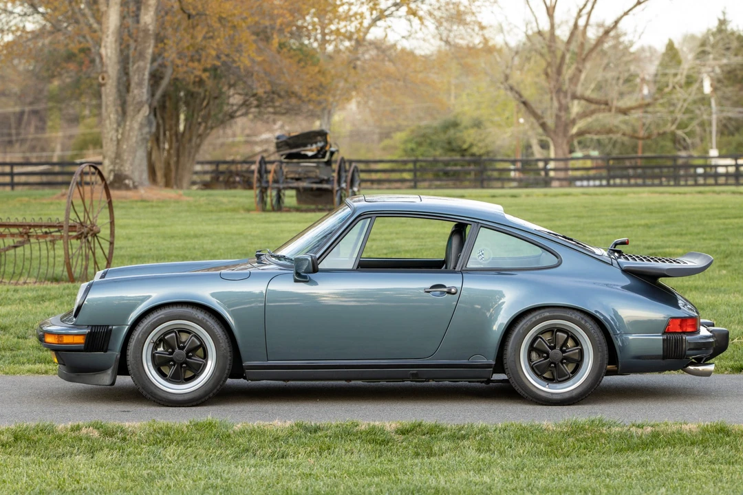 1987 Porsche 911 Carrera 3.2 - Image 5 of 31