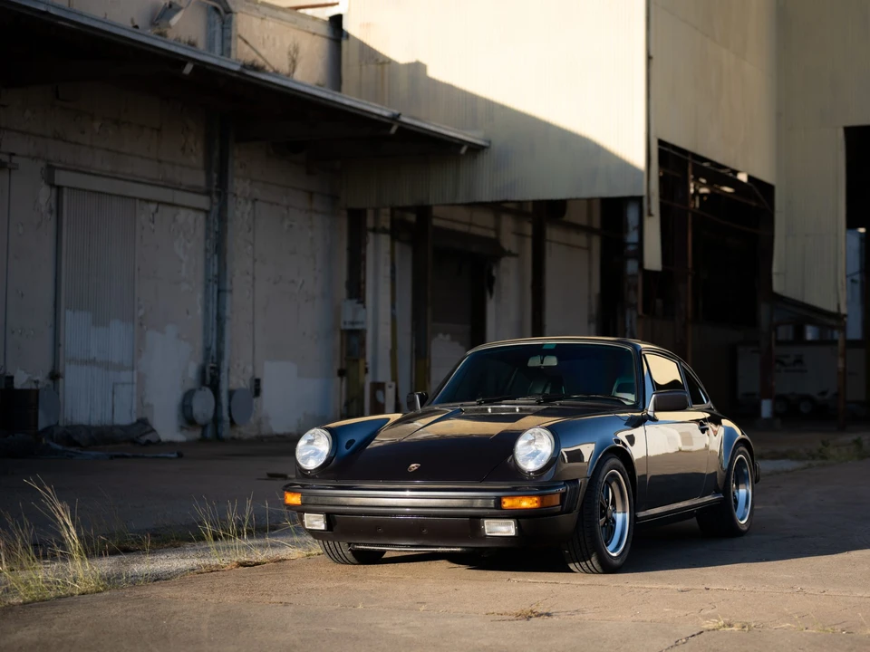1987 Porsche 911 Carrera 3.2 - Image 12 of 31