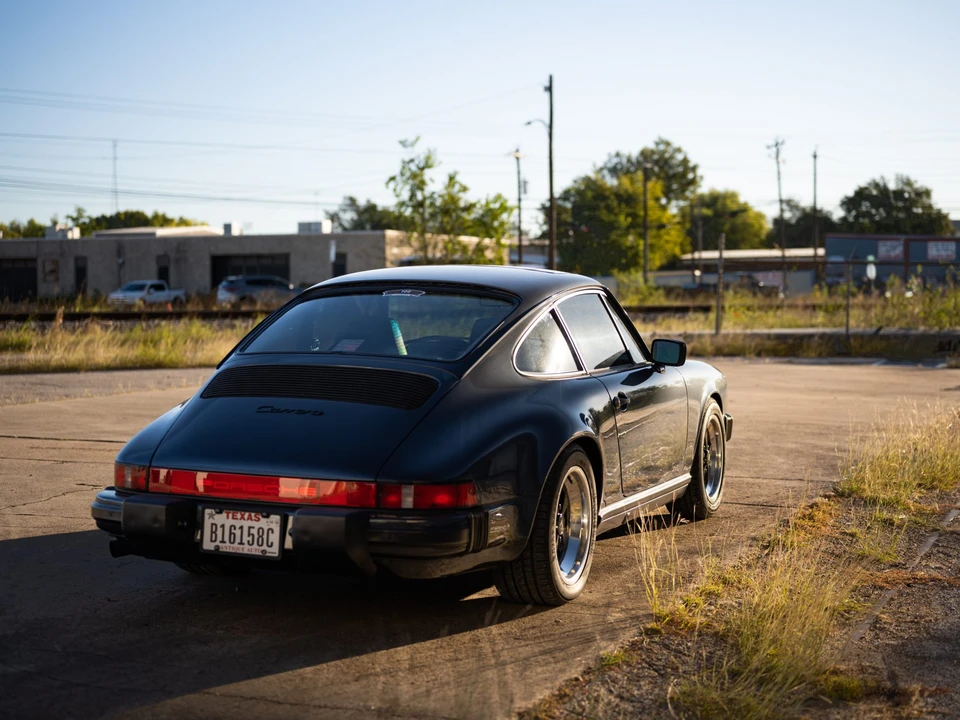 1987 Porsche 911 Carrera 3.2 - Image 5 of 31