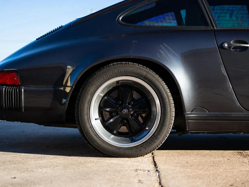 1987 Porsche 911 Carrera 3.2 - Image 23 of 31