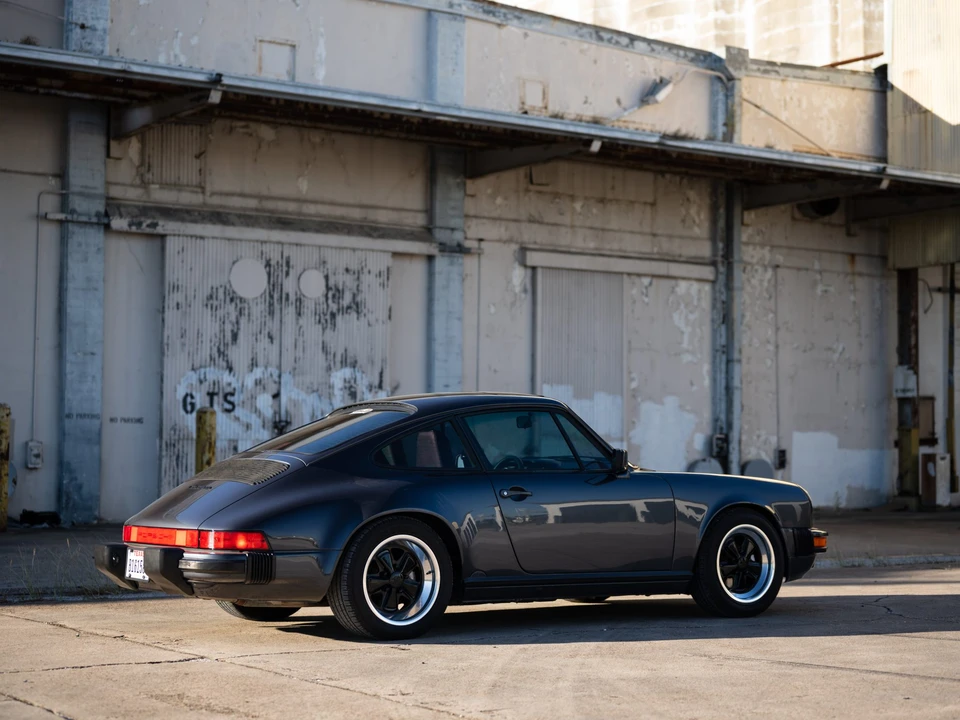 1987 Porsche 911 Carrera 3.2 - Image 7 of 31