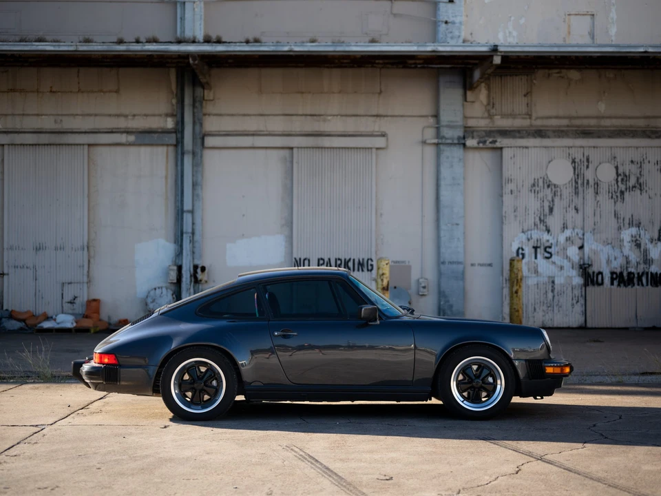 1987 Porsche 911 Carrera 3.2 - Image 8 of 31