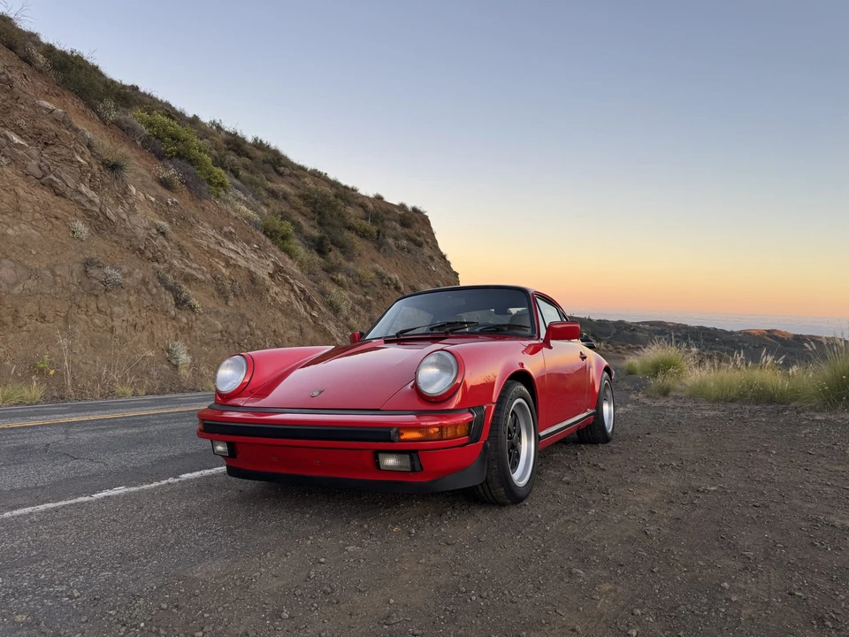 1987 Porsche 911 Carrera 3.2 - Image 27 of 31