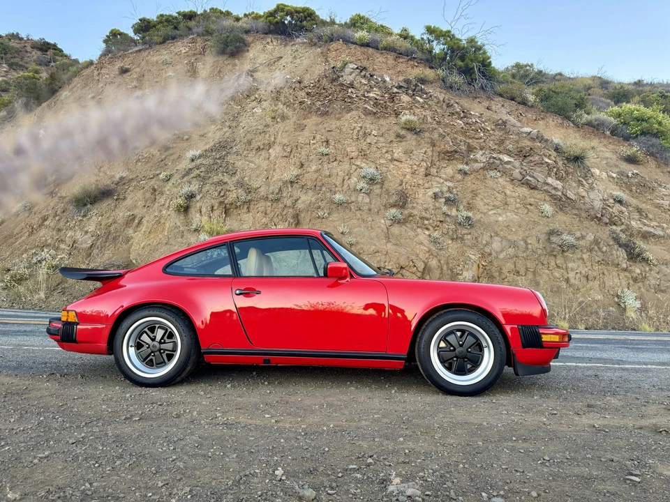 1987 Porsche 911 Carrera 3.2 - Image 15 of 31