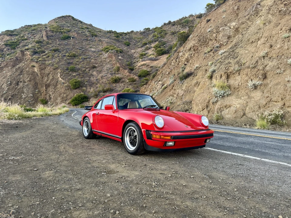 1987 Porsche 911 Carrera 3.2 - Image 12 of 31