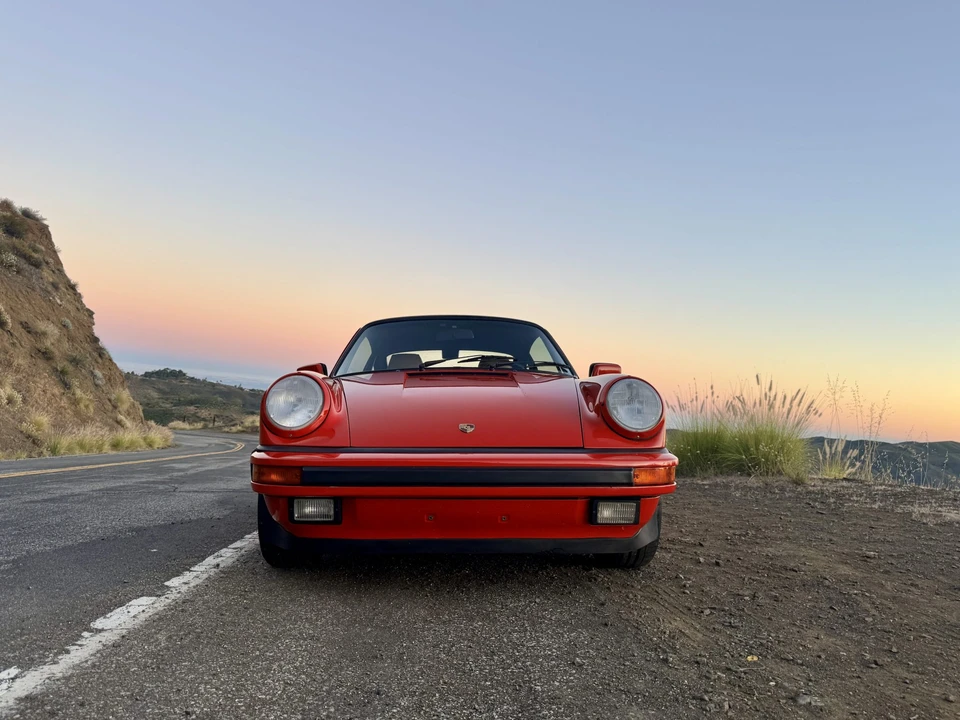 1987 Porsche 911 Carrera 3.2 - Image 11 of 31