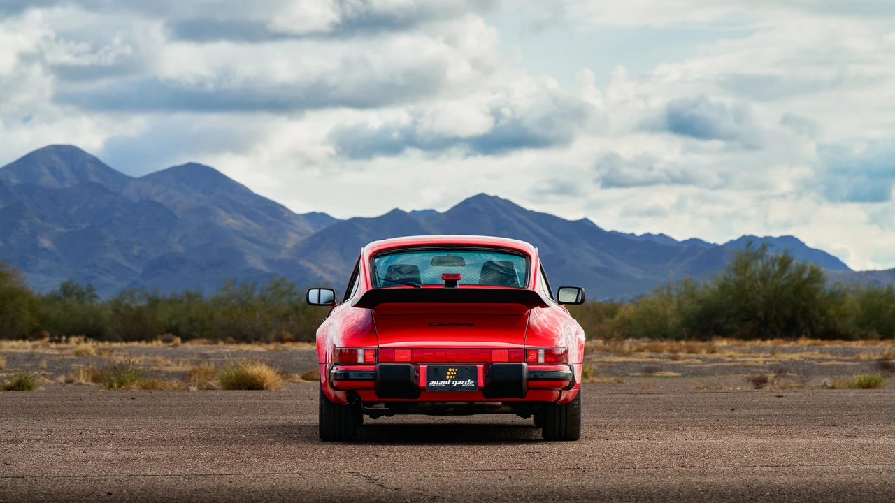 1987 Porsche 911 Carrera 3.2 - Image 12 of 31