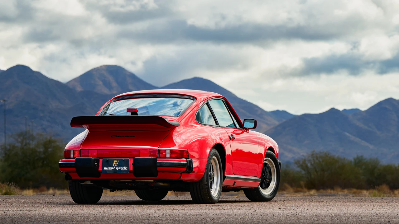 1987 Porsche 911 Carrera 3.2 - Image 14 of 31