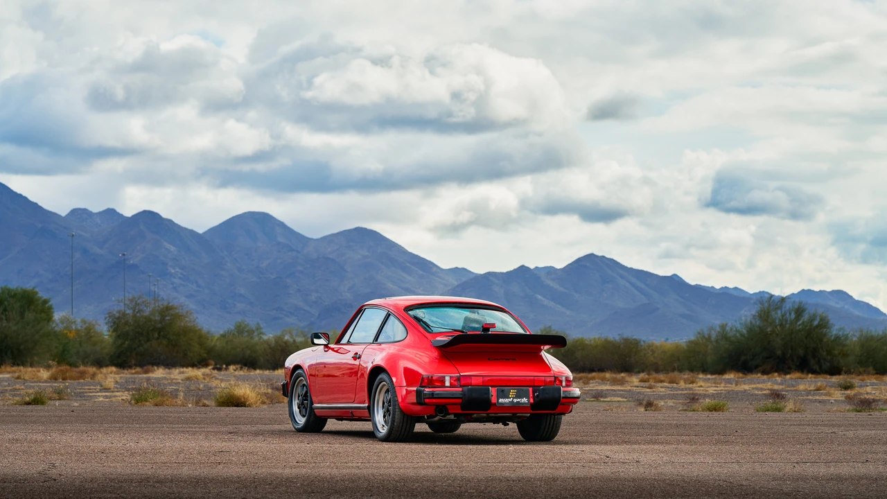 1987 Porsche 911 Carrera 3.2 - Image 9 of 31