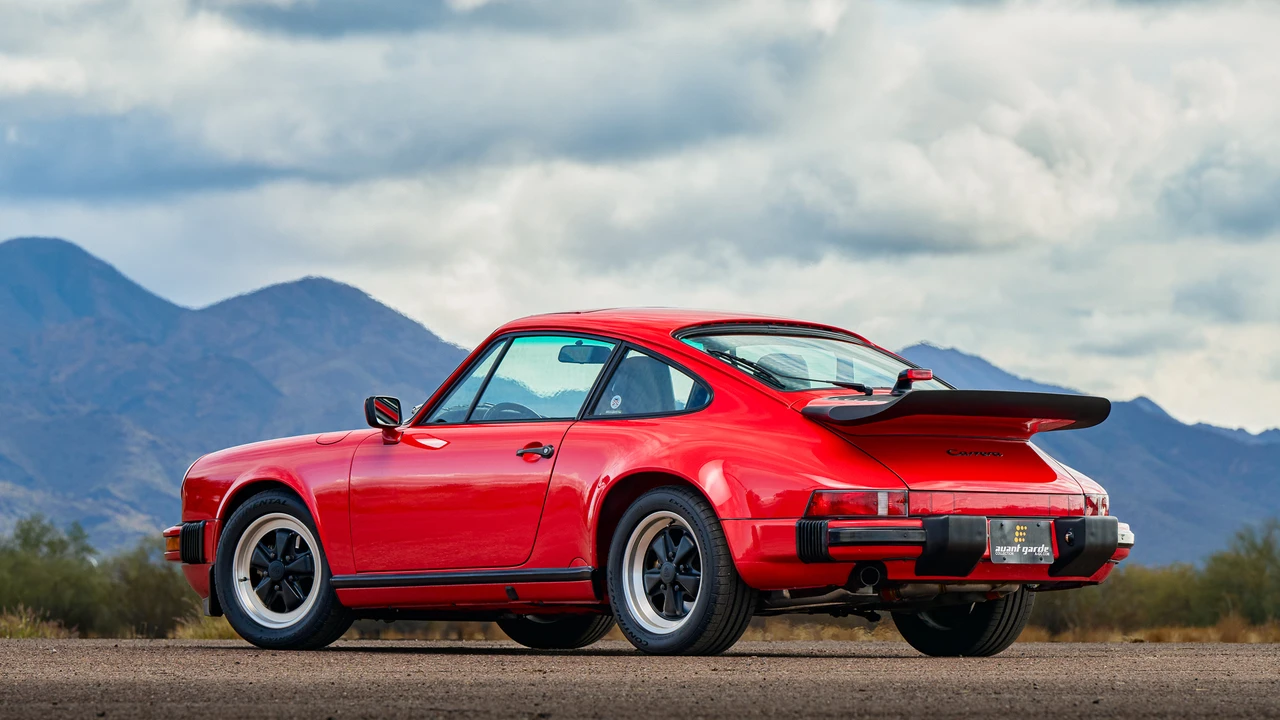 1987 Porsche 911 Carrera 3.2 - Image 8 of 31