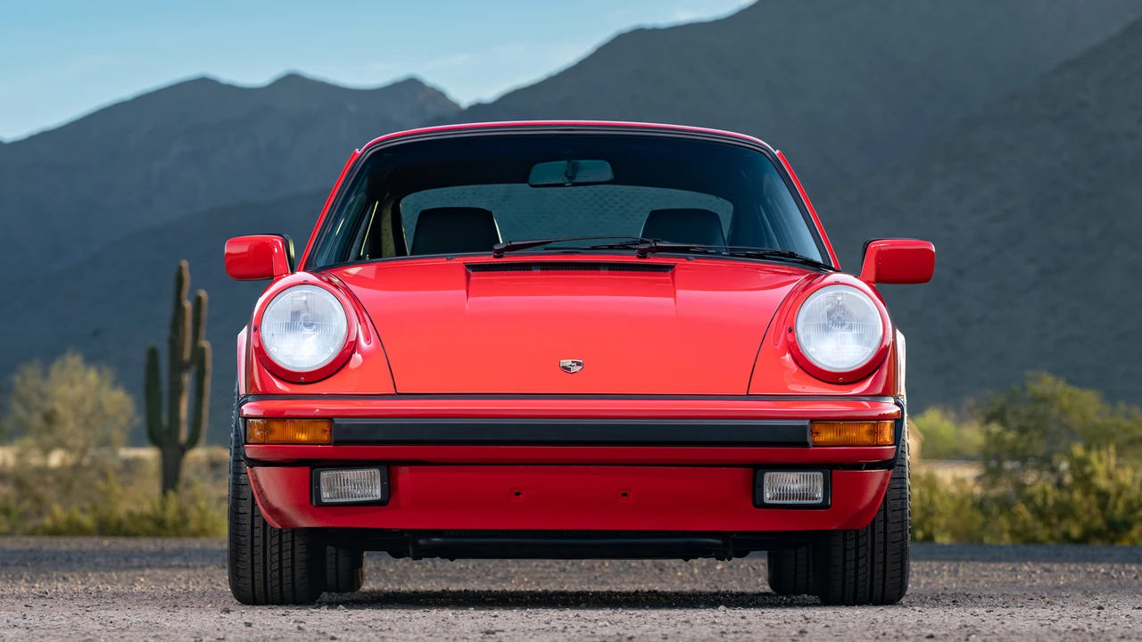 1987 Porsche 911 Carrera 3.2 - Image 11 of 31