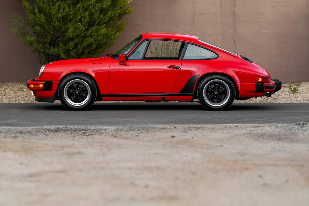 1987 Porsche 911 Carrera 3.2 - Image 12 of 31