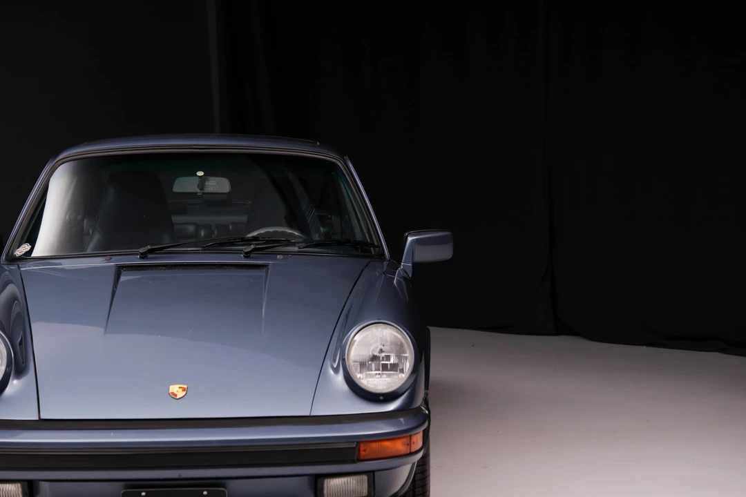 1987 Porsche 911 Carrera 3.2 - Image 15 of 31