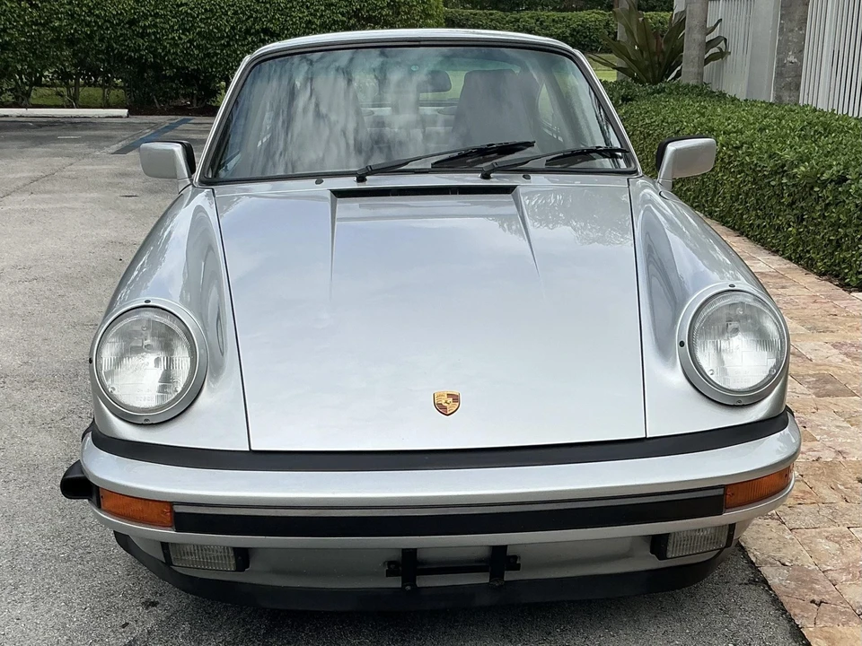 1987 Porsche 911 Carrera 3.2 - Image 8 of 31