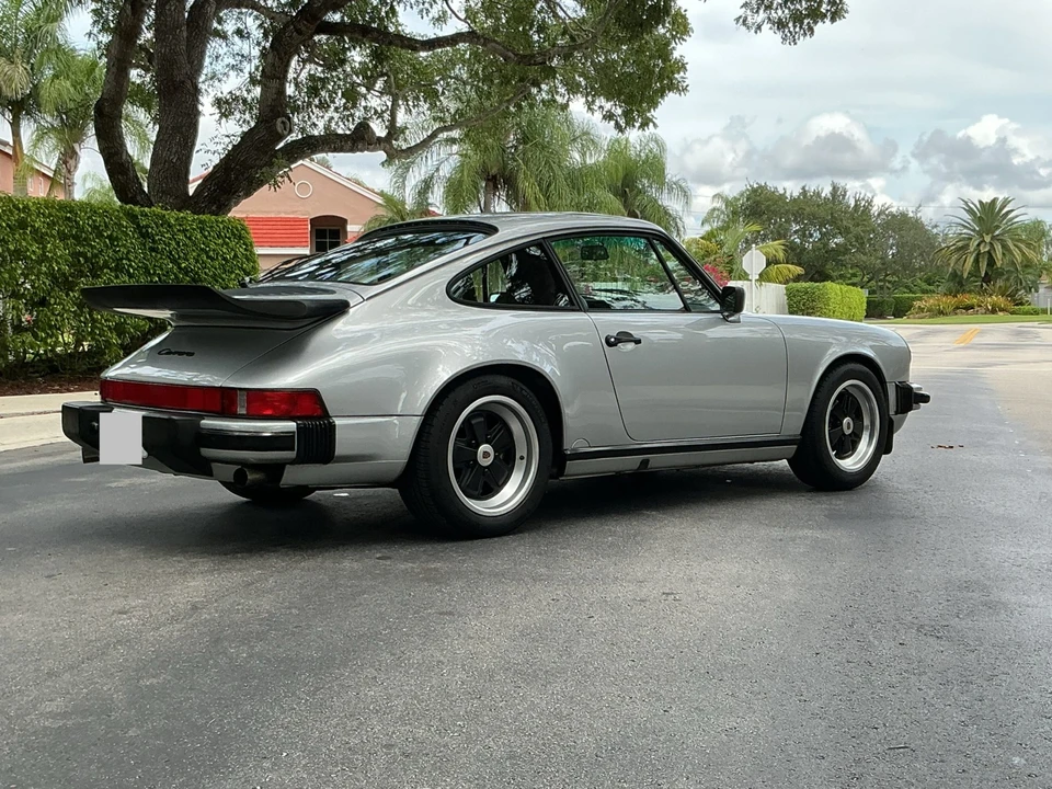 1987 Porsche 911 Carrera 3.2 - Image 22 of 31