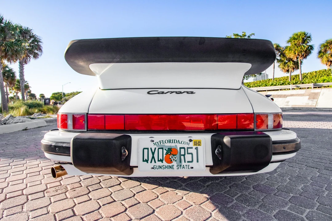 1987 Porsche 911 Carrera 3.2 - Image 11 of 31