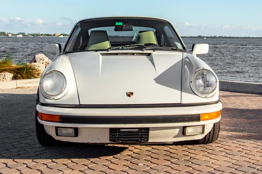 1987 Porsche 911 Carrera 3.2 - Image 4 of 31