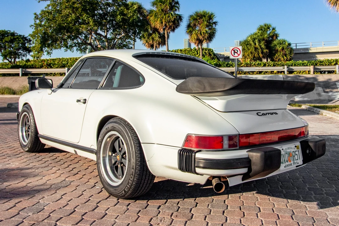 1987 Porsche 911 Carrera 3.2 - Image 12 of 31