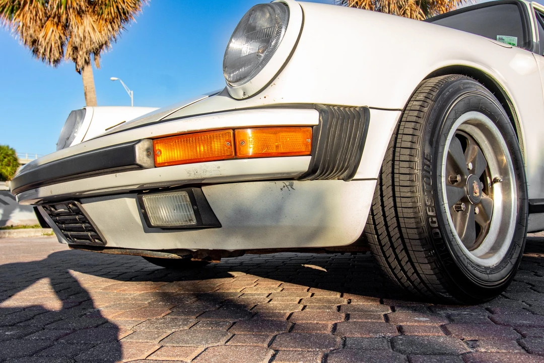 1987 Porsche 911 Carrera 3.2 - Image 29 of 31