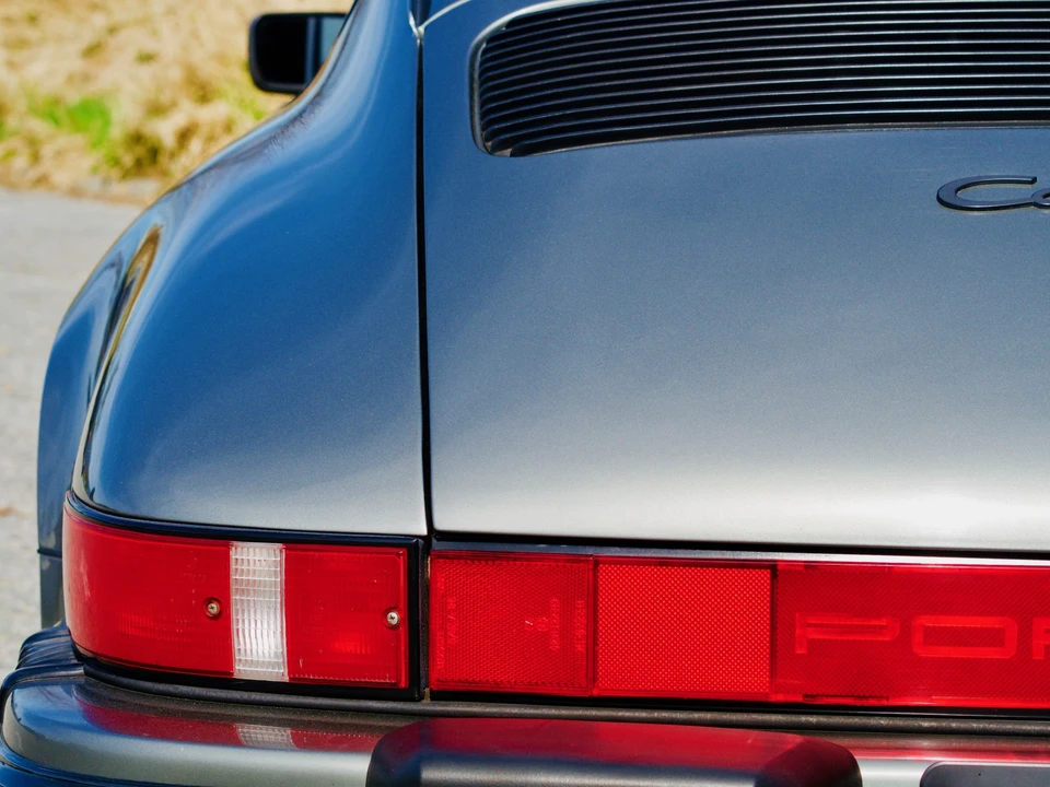 1987 Porsche 911 Carrera 3.2 - Image 27 of 31