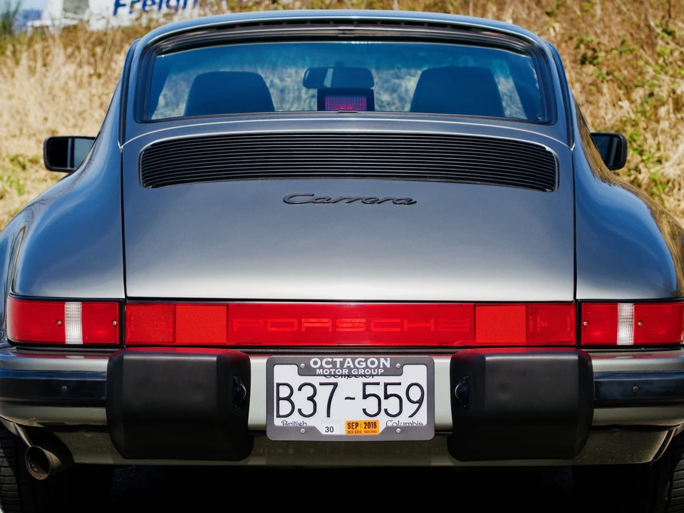 1987 Porsche 911 Carrera 3.2 - Image 26 of 31