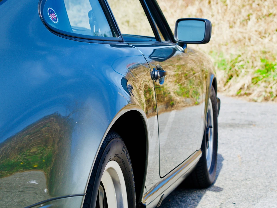 1987 Porsche 911 Carrera 3.2 - Image 25 of 31