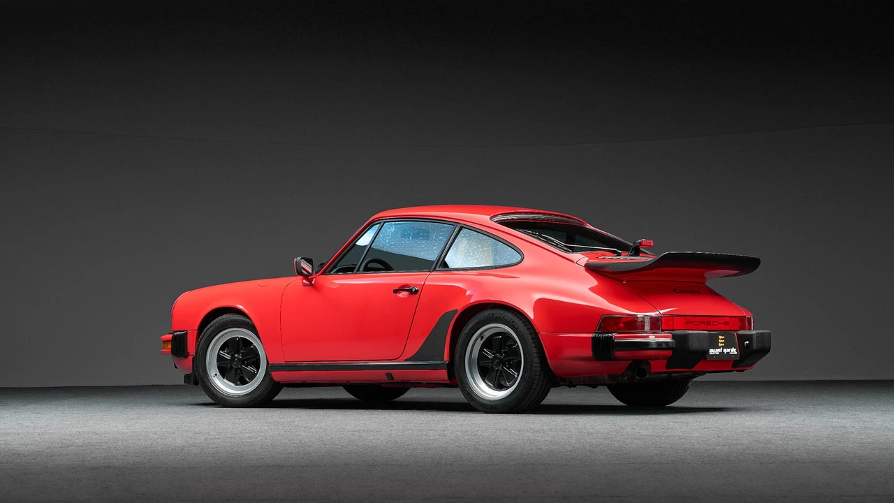 1987 Porsche 911 Carrera 3.2 - Image 15 of 31
