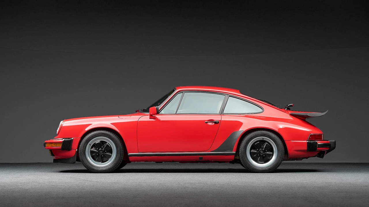 1987 Porsche 911 Carrera 3.2 - Image 16 of 31