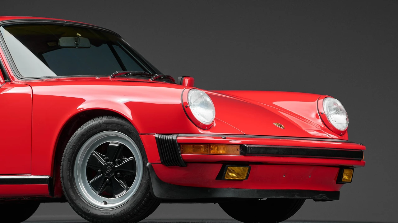 1987 Porsche 911 Carrera 3.2 - Image 17 of 31