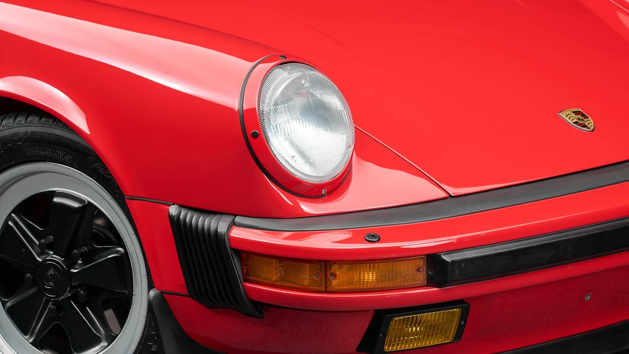 1987 Porsche 911 Carrera 3.2 - Image 27 of 31
