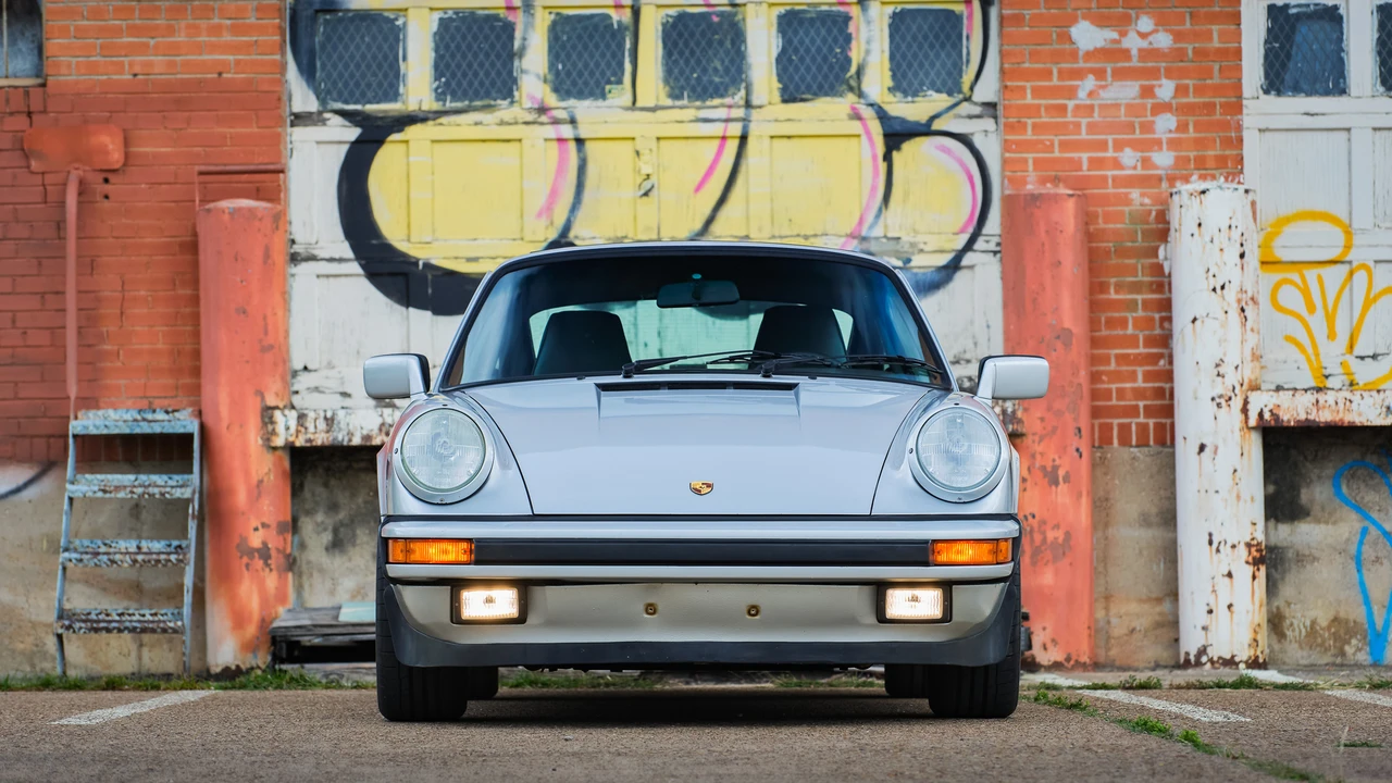 1987 Porsche 911 Carrera 3.2 - Image 4 of 31