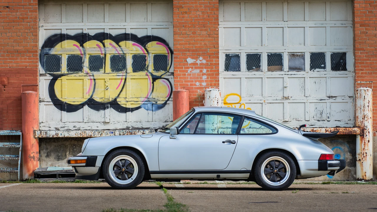 1987 Porsche 911 Carrera 3.2 - Image 20 of 31