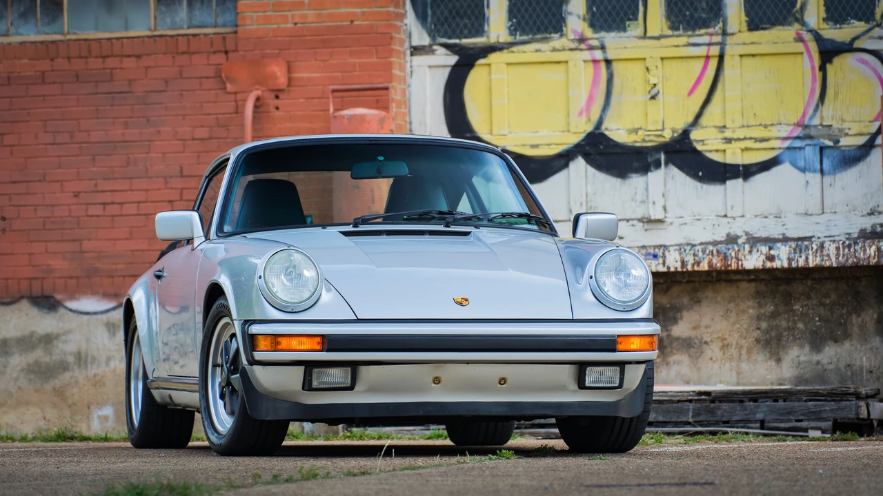 1987 Porsche 911 Carrera 3.2 - Image 7 of 31