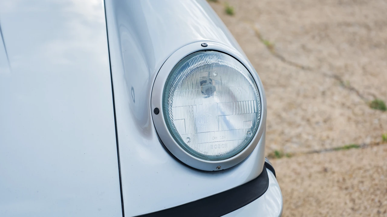 1987 Porsche 911 Carrera 3.2 - Image 29 of 31