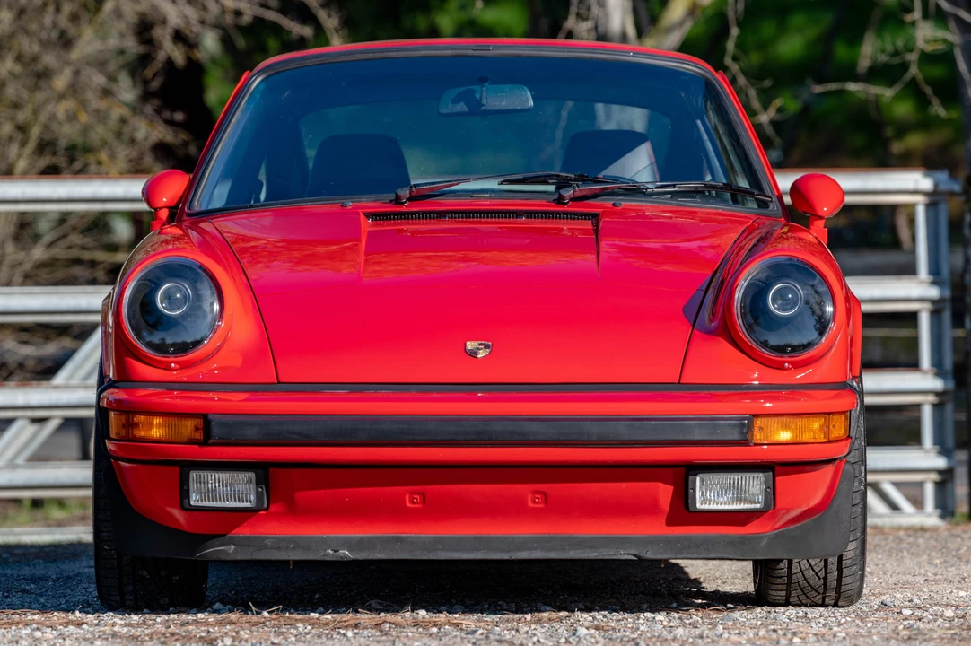 1987 Porsche 911 Carrera 3.2 - Image 10 of 31