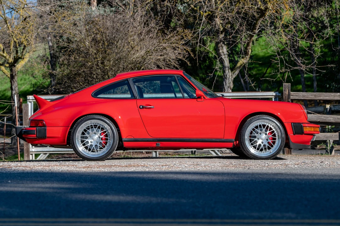1987 Porsche 911 Carrera 3.2 - Image 6 of 31