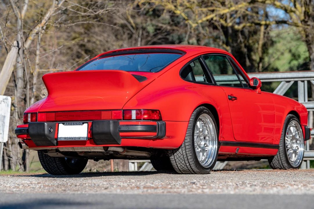 1987 Porsche 911 Carrera 3.2 - Image 2 of 31
