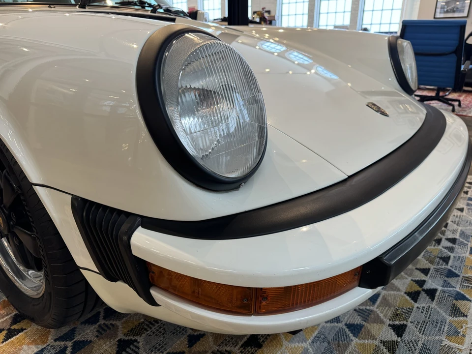 1987 Porsche 911 Carrera 3.2 - Image 22 of 31
