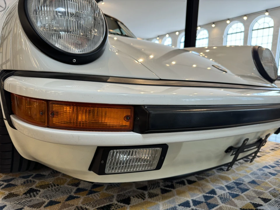 1987 Porsche 911 Carrera 3.2 - Image 23 of 31