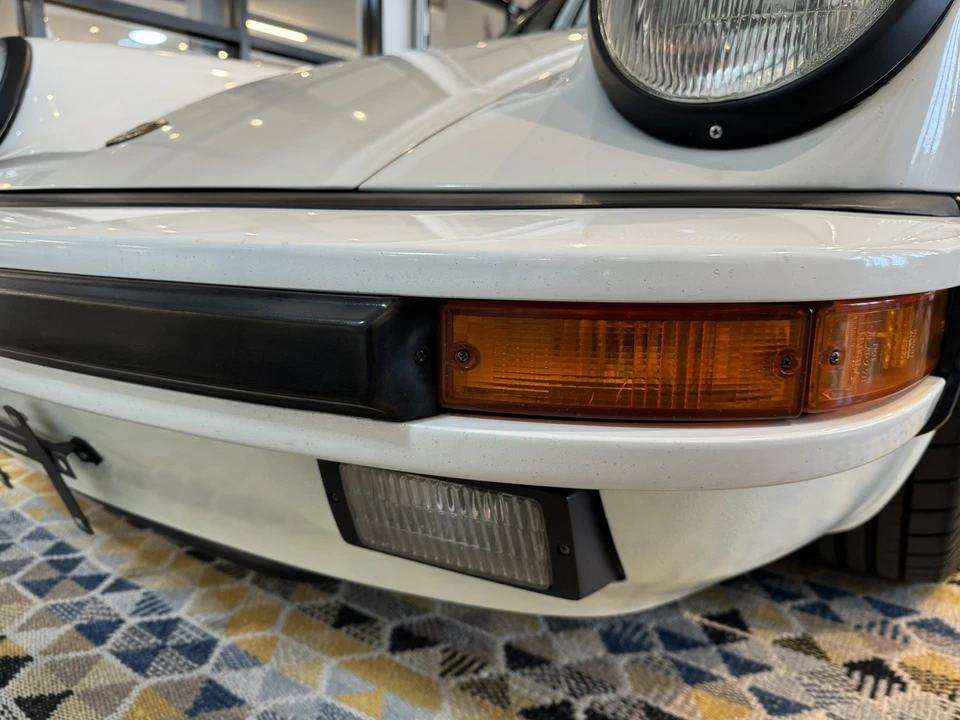 1987 Porsche 911 Carrera 3.2 - Image 25 of 31