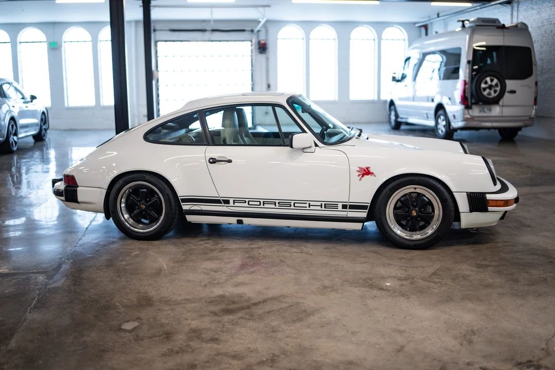 1987 Porsche 911 Carrera 3.2 - Image 4 of 31