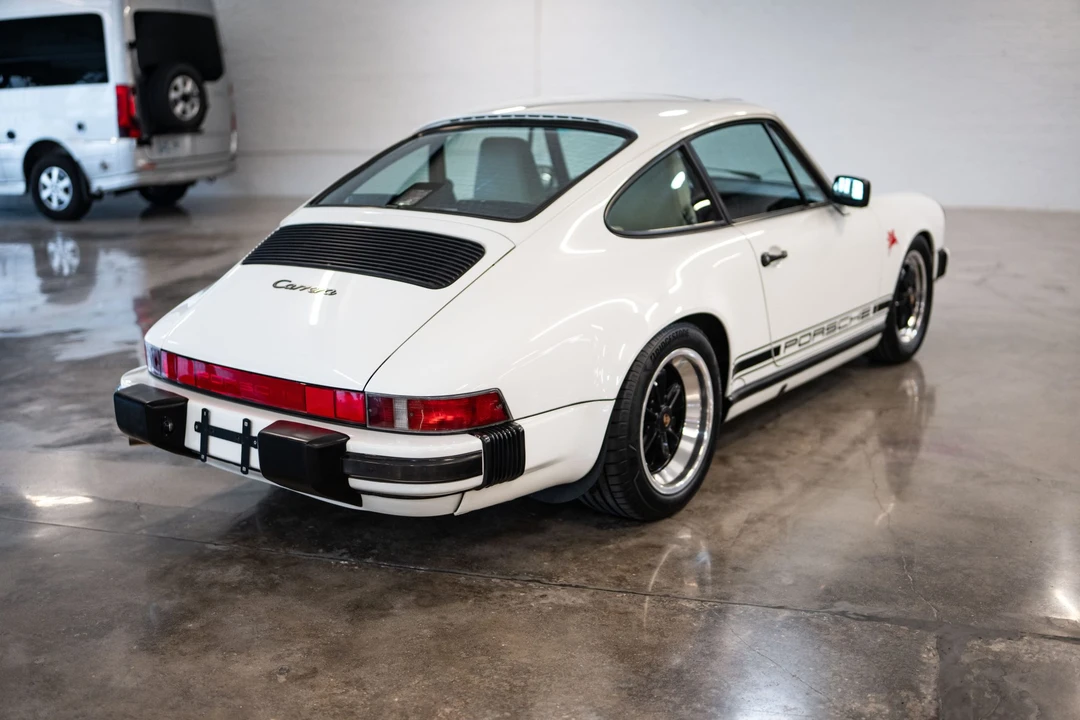 1987 Porsche 911 Carrera 3.2 - Image 5 of 31