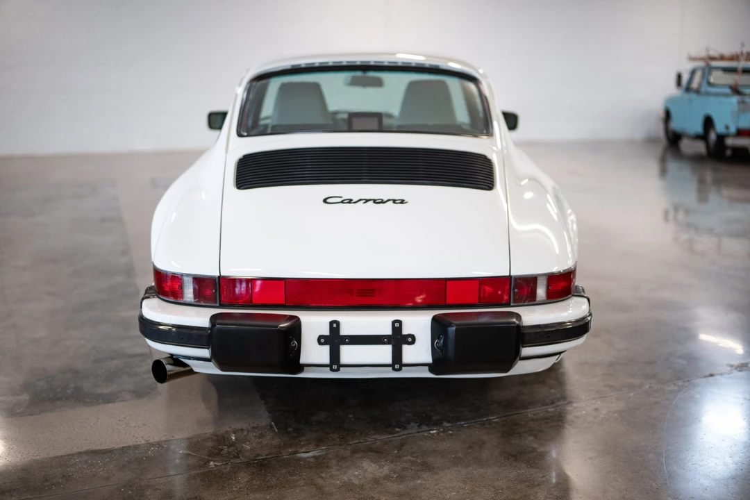 1987 Porsche 911 Carrera 3.2 - Image 6 of 31