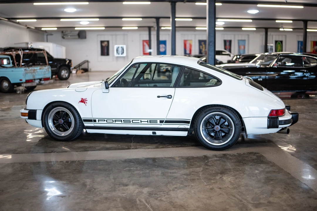 1987 Porsche 911 Carrera 3.2 - Image 8 of 31