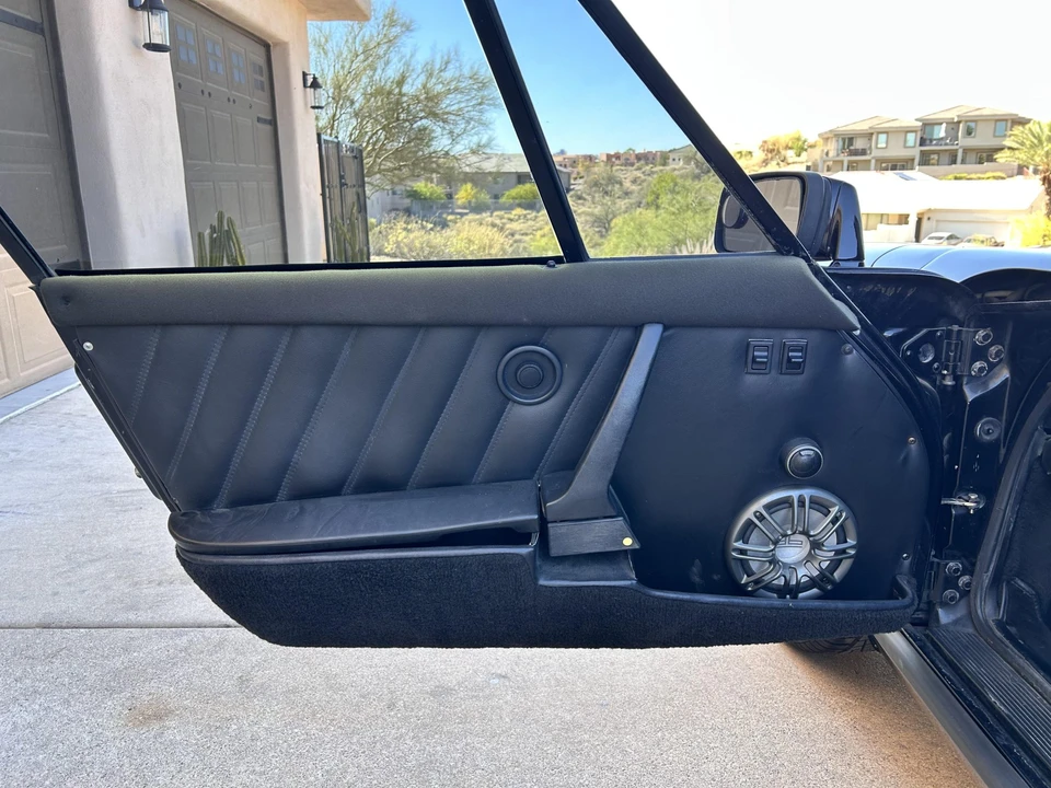 1987 Porsche 911 Carrera 3.2 - Image 25 of 31