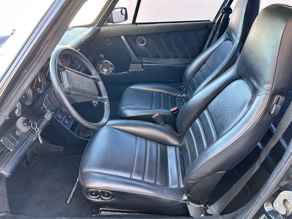 1987 Porsche 911 Carrera 3.2 - Image 26 of 31